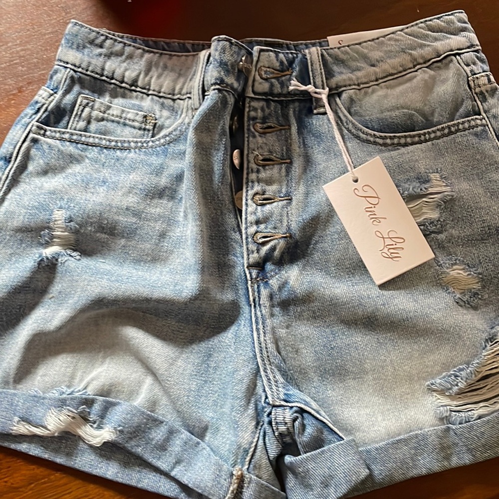 Women’s shorts